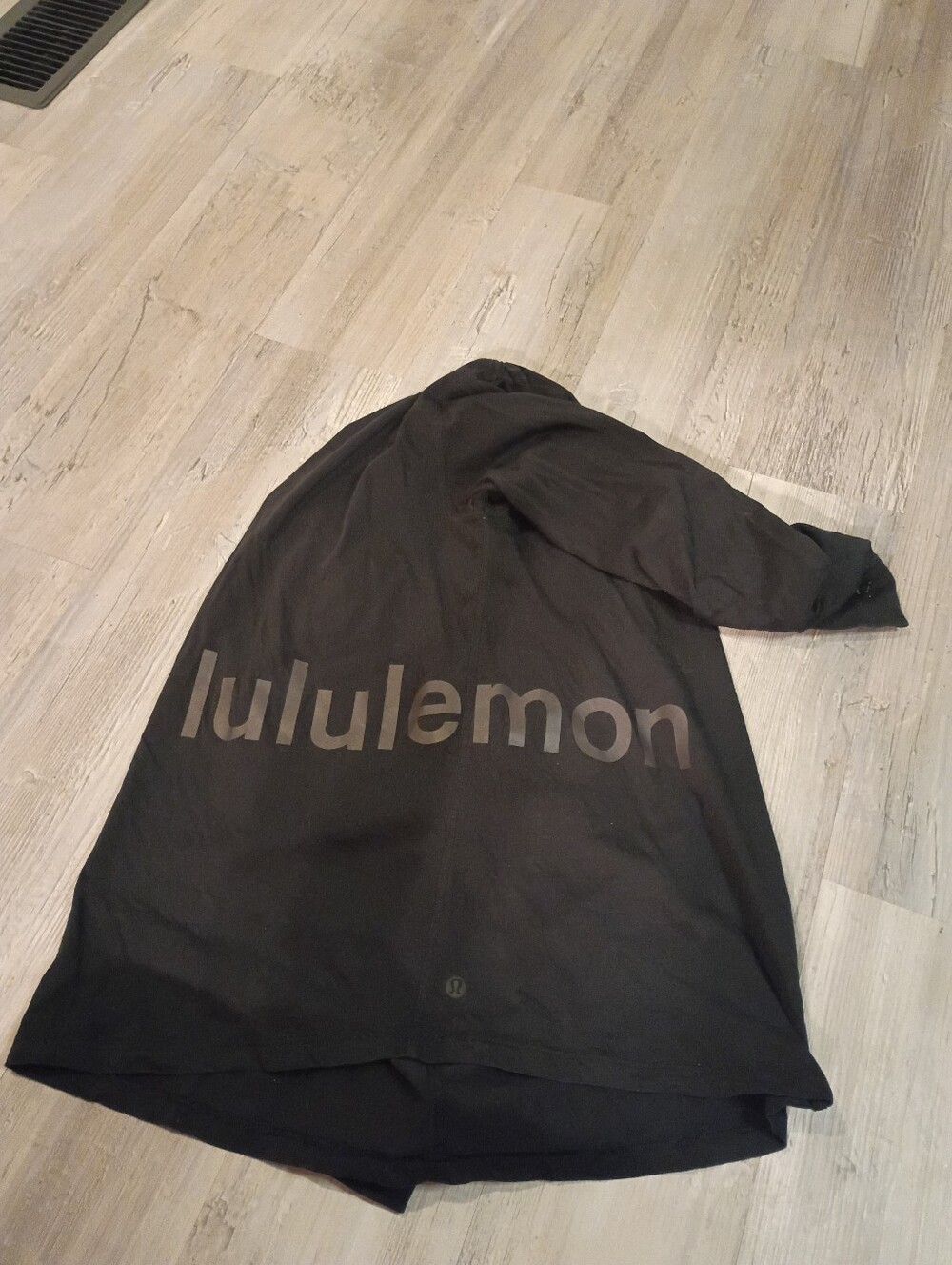 Lululemon - Picture 7 of 8